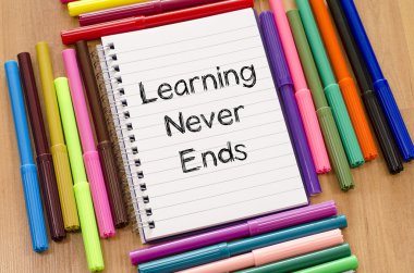 Keçeli kalem ve not defteri