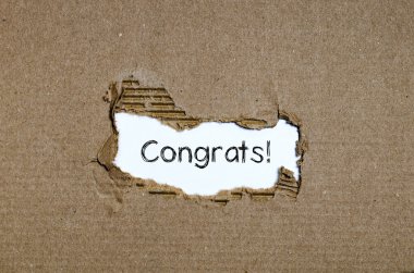 Congrats yırtık kağıt görünen kelime.
