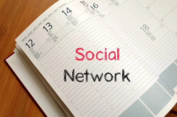 Concetto di testo del social network sul notebook — Foto Stock