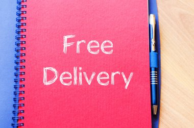 Ücretsiz teslimat metin konsept dizüstü