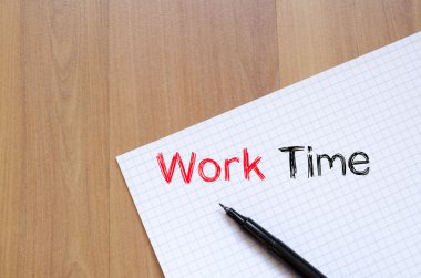 Çalışma zamanı metin konsept dizüstü