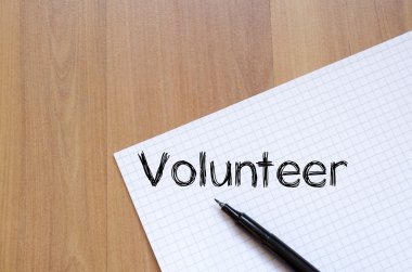 Defter üzerinde gönüllü yazma