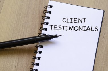 Defter üzerinde müşteri testimonials yazmak
