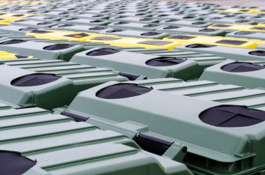 Geri dönüşüm çöp kovaları