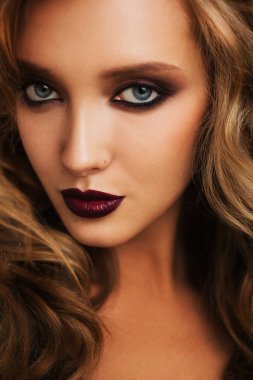 güzel bir kadın modeli