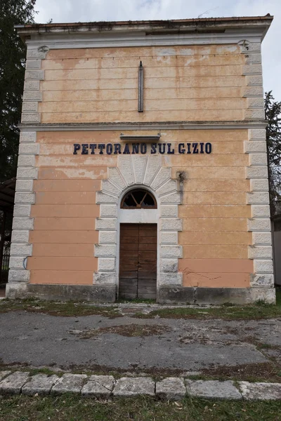 Oude Station Pettorano — Stockfoto