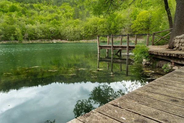 Lago Sinizzo San Demetrio Vestini Província Aquila Abruzzo Itália Imagem De Stock