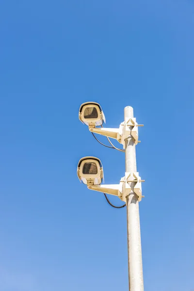 Två övervakningskameror — Stockfoto