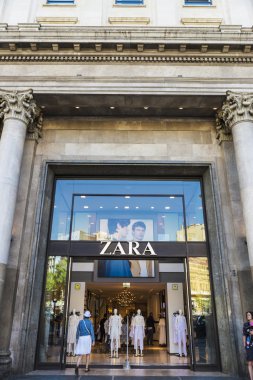 Zara mağaza Barselona