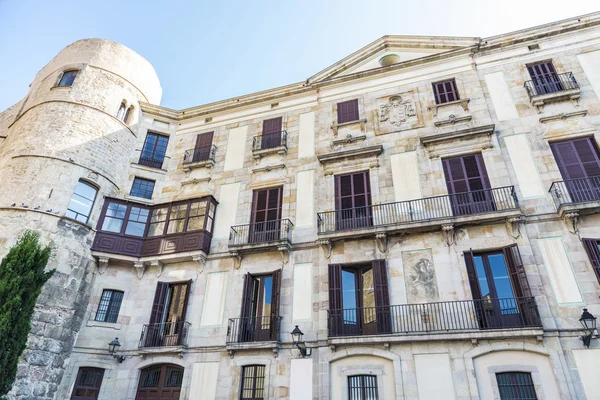 经典老建筑在巴塞罗那 — 图库照片