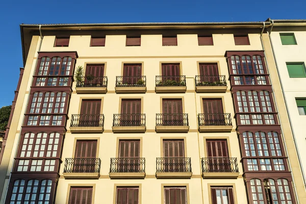 Residential building in Bilbao, Spain — Stock Photo, Image