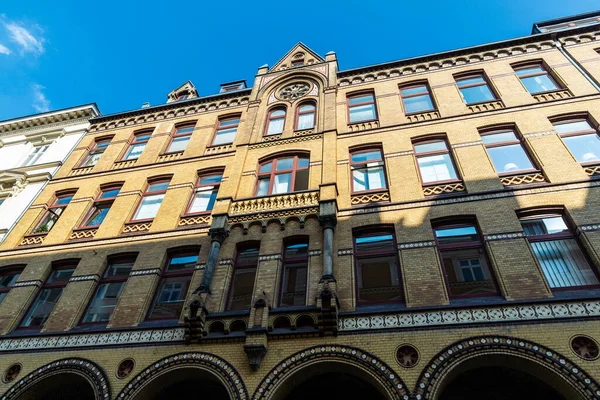 Fasad Klassisk Bostadshus Centrum Hamburg Tyskland — Stockfoto