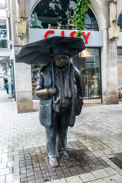 Hanóver Alemania Agosto 2019 Estatua Mann Mit Regenschirm Hombre Con — Foto de Stock