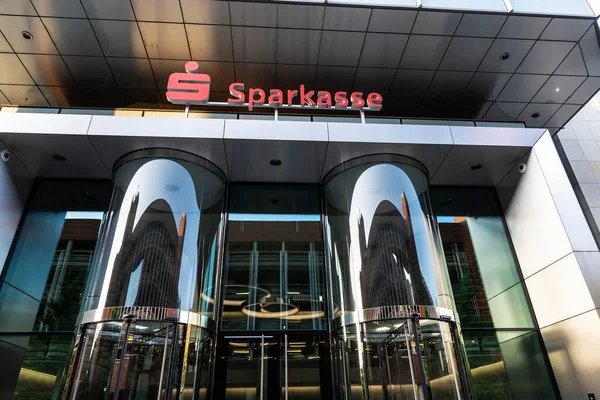 Hanover Německo Srpna 2019 Fasáda Sídla Sparkasse Hannoveru Německo — Stock fotografie