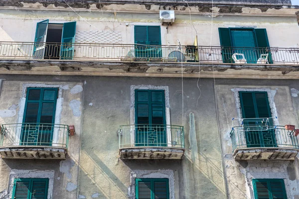 Fachada Antiguo Edificio Clásico Centro Histórico Nápoles Italia — Foto de Stock