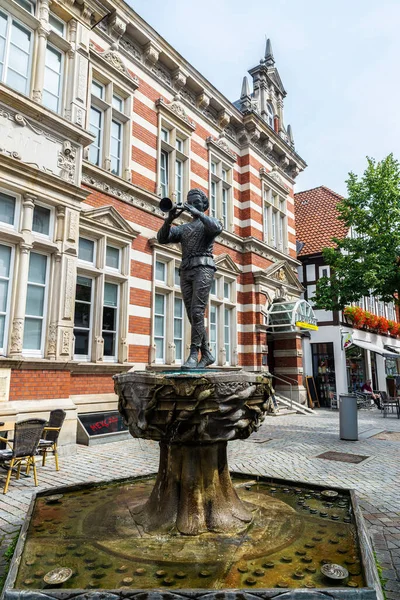 Hamelin Germany August 2019 Fountain Statue Pied Piper Street Hamelin — Stock Photo, Image