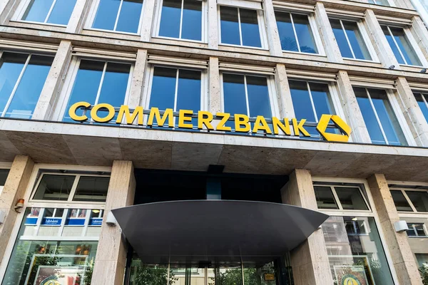 Lbeck Německo Srpna 2019 Fasáda Pobočky Commerzbank Německém Lubecku — Stock fotografie