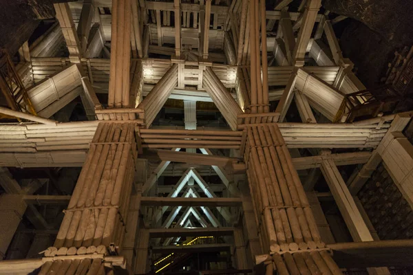 Gamla Träbalkar Tunnel Saltgruvan Wieliczka Krakow Polen — Stockfoto