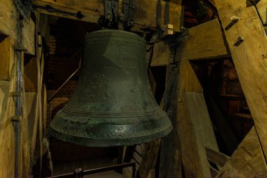 Wawel Katedrali 'nin Sigismund çan kulesi ya da Krakow, Polonya' daki Wawel Tepesi 'nde Saints Stanislaus ve Wenceslaus Kraliyet Katedrali Bazilikası.