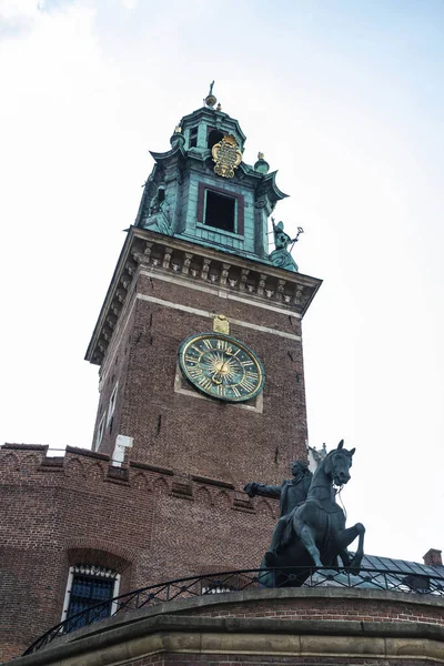 Klocktornet Wawel Katedralen Eller Den Kungliga Ärkekatedralen Basilica Saints Stanislaus — Stockfoto