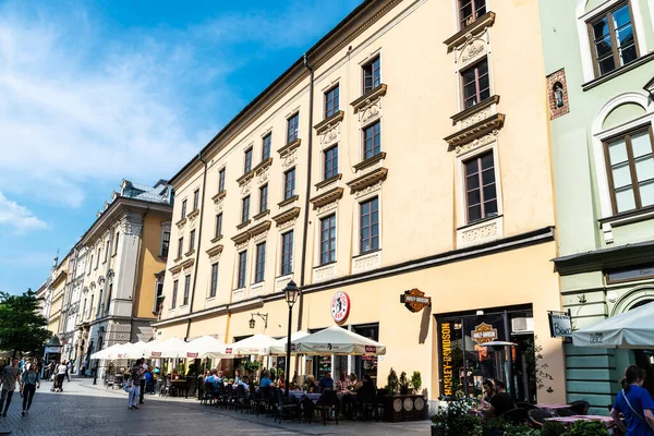 Krakau Polen August 2018 Plac Mariacki Einkaufsstraße Mit Restaurants Bars — Stockfoto