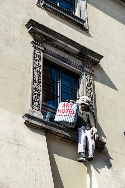 Warschau Polen September 2018 Puppe Mit Art Hotel Schild Der — Stockfoto