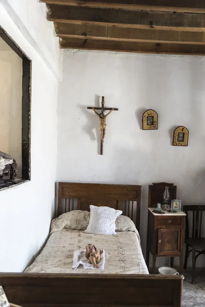 Oude boerderij slaapkamer — Stockfoto