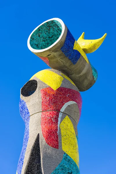 Sculpture Dona i Ocell, Barcelona — Stock Photo, Image