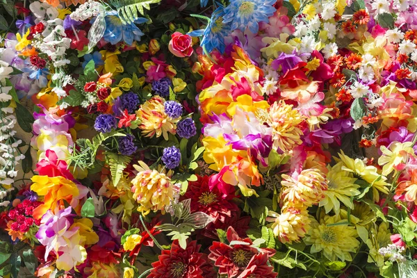 Sztuczne kwiaty — Zdjęcie stockowe