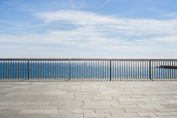 Seafront  in Barcelona — Stock Photo, Image
