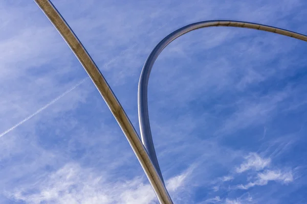 Curved metal structure — Stock Photo, Image