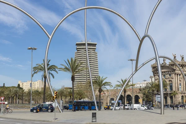 Skulptur in port vell, barcelona — Stockfoto