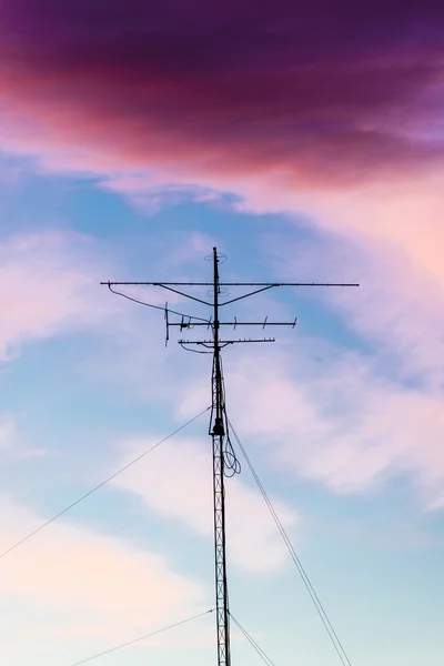 Antenne au coucher du soleil — Photo