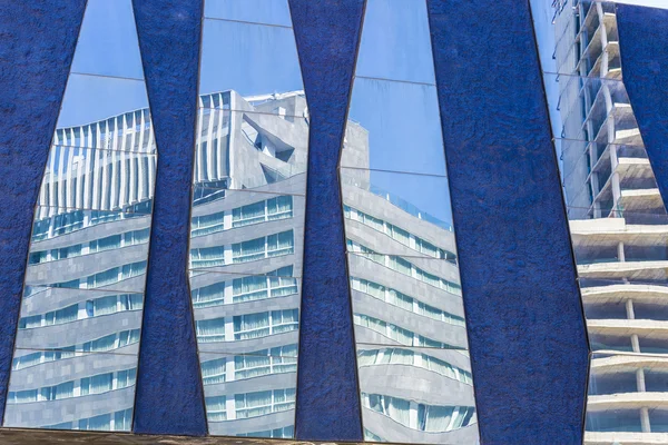 Skyscrapers reflected — Stock Photo, Image
