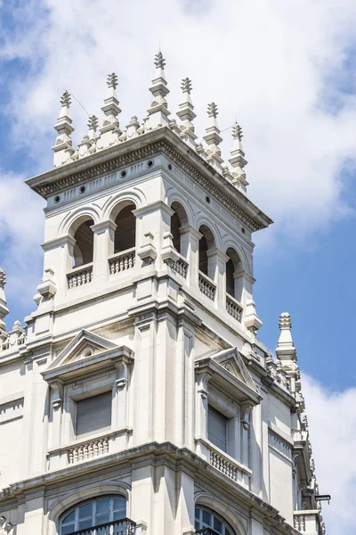 Classical building in Barcelona — Stock Photo, Image