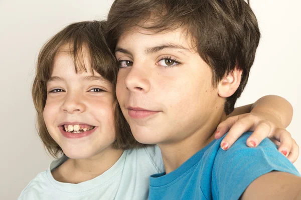 Niño feliz tomar una selfie — Foto de Stock