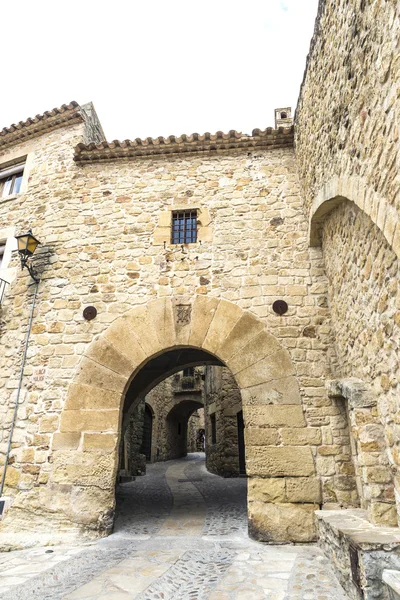 Mittelalterliche Straße in Katalonien — Stockfoto