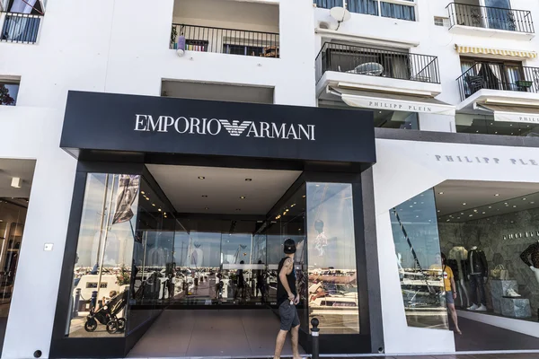 Emporio Armani κατάστημα στο Puerto Banus, Ανδαλουσία, Ισπανία — Φωτογραφία Αρχείου