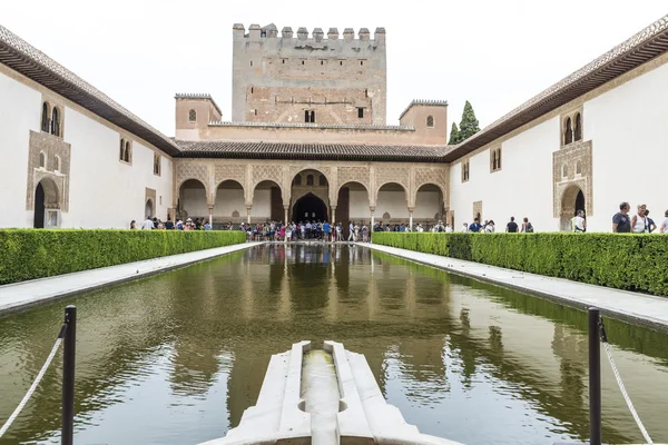 Generalife-Gärten an der Alhambra in Granada, Spanien — Stockfoto