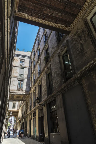 Calle del casco antiguo de Barcelona —  Fotos de Stock