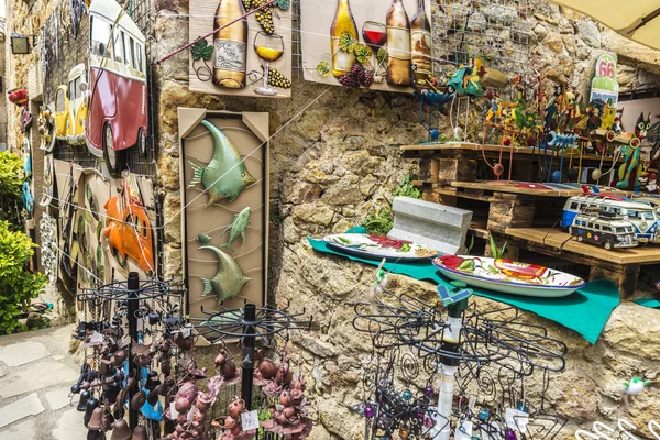 Souvenir shop in Catalonia, Spain — Stock Photo, Image