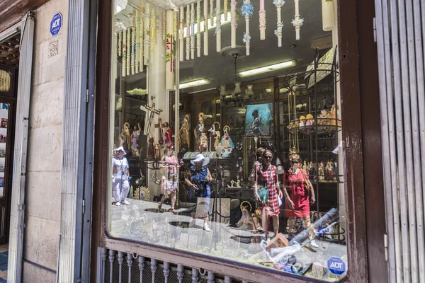 Shop van religieuze objecten, Barcelona — Stockfoto