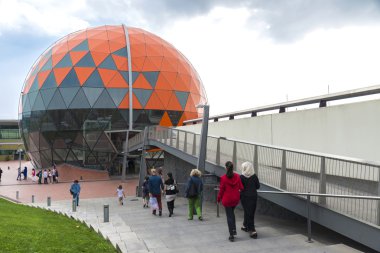 Magic Badalona Mall, Barcelona
