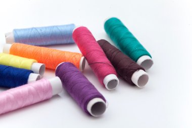 Birçok iş parçacığı, renk dize, kordon, Hank, beyaz backg iplikçiğe