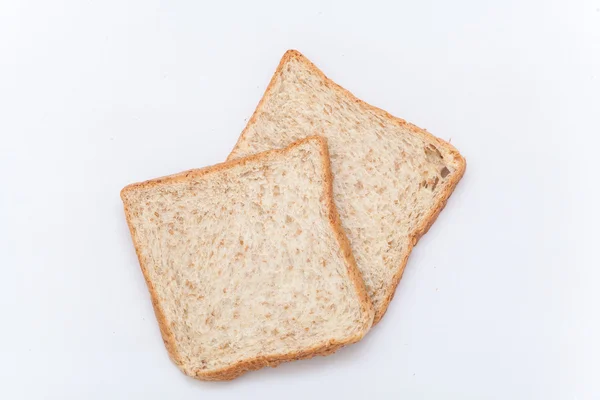 Biologisch brood op de witte achtergrond, isolatie van brood, tarwe — Stockfoto