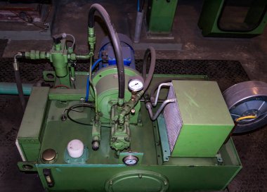 Elektrikli Motor ve Soğutma Radyatörlü Endüstriyel Hidrolik Güç Birimi