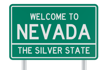 Nevada yol tabelasına hoş geldiniz. Şeffaf arkaplanda 3B görüntüleme izole edildi