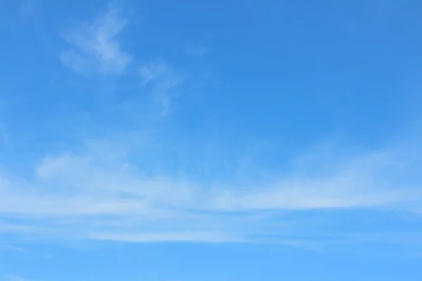 Powierzchnię niebo z małej chmury — Zdjęcie stockowe