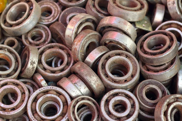 Un conjunto de palancas de acero inoxidable usadas reales —  Fotos de Stock