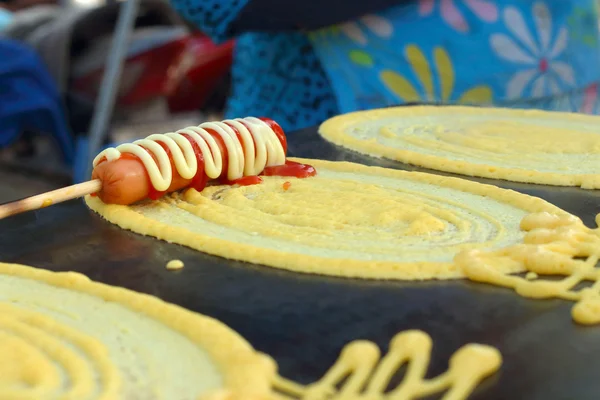 Thailand dessert, Mix flour, coconut and then fried. — Stock Photo, Image